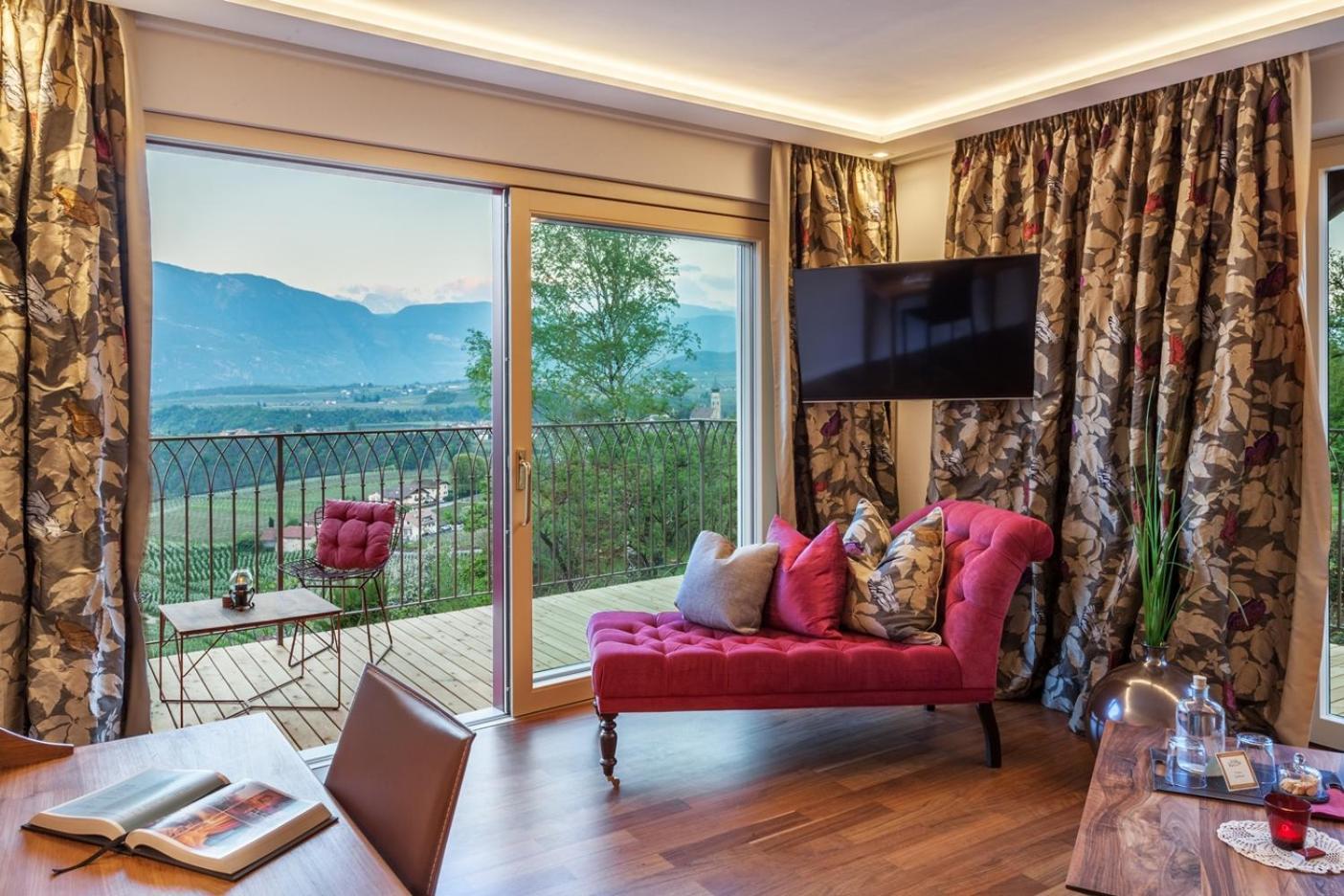 Schloss Hotel Korb Appiano Sulla Strada Del Vino Exterior foto